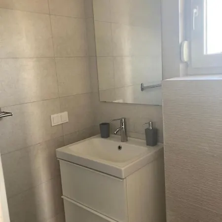 Apartman Hmelina Vrsi Kültér fotó
